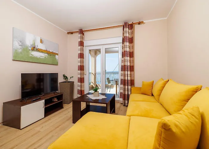 Malerisches Nur 350 Meter Zum Mit Panoramameerblick, Pool, Aussendusche Appartement Dramalj