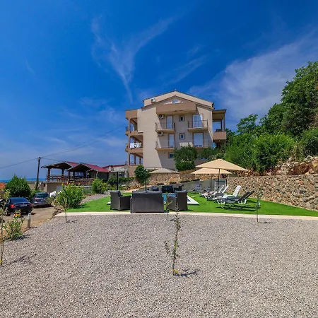 Apartment Malerisches Nur 350 Meter Zum Mit Panoramameerblick, Pool, Aussendusche *