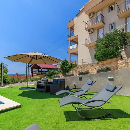 Apartment Malerisches Nur 350 Meter Zum Mit Panoramameerblick, Pool, Aussendusche
